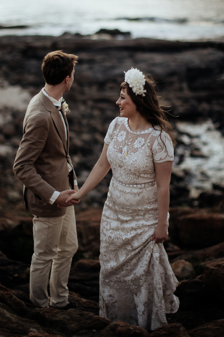 SAMPLE SALE - Moondance